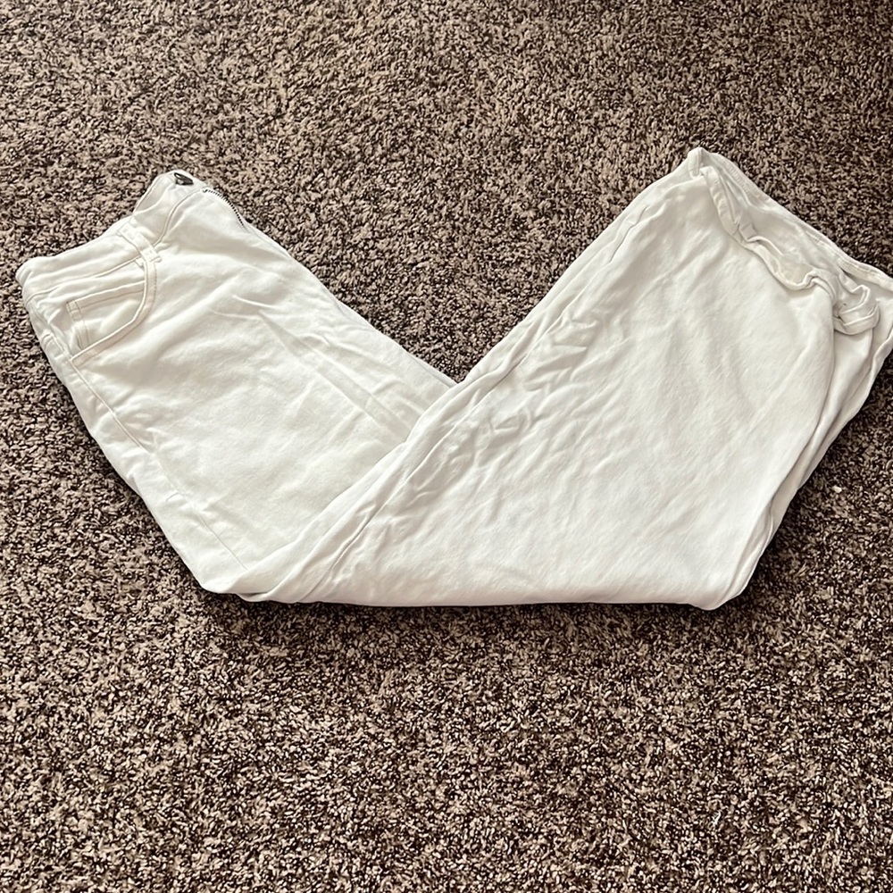 Wide leg jeans